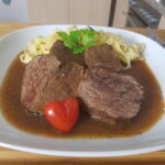 Zarter Rinderschmorbraten